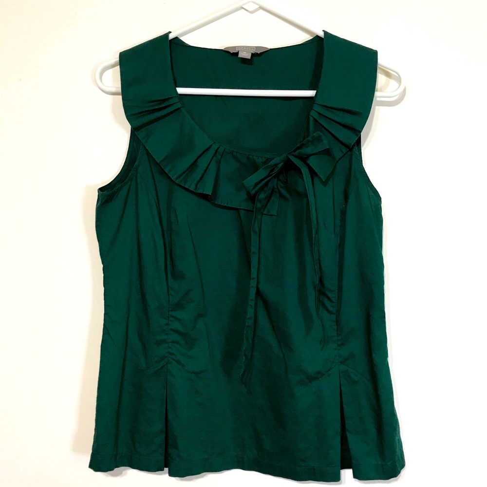 Merona | Emerald Green Tie-Neck Sleeveless Blouse Size M